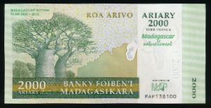 Мадагаскар, 2000 ариари (2012 г.)