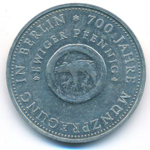 German Democratic Republic, 10 mark, 1981